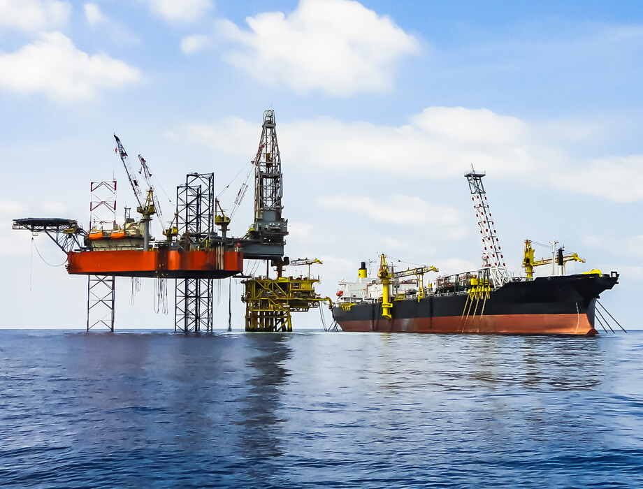 Drilling rig and FPSO tanker ship